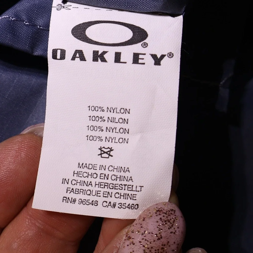 Oakley packable lightweight